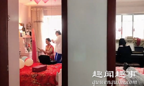 8月24日,山东一位姐姐出嫁时在家梳洗打扮,隔壁房间里妹妹的意外举动被拍下,打动网友