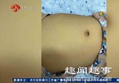 暑假过后,浙江杭州一名8岁男孩突然变成“小黄人”被送往医院,医生做各种检查都查不出病因