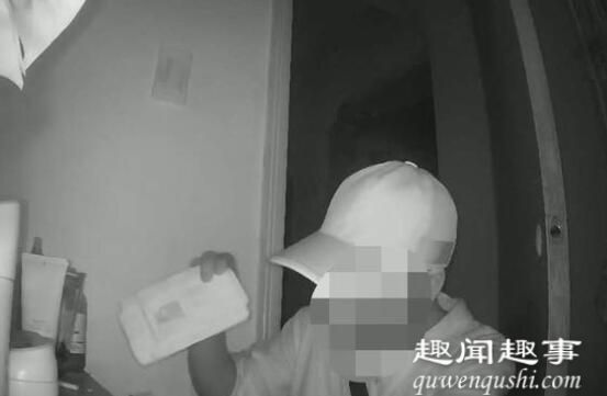 日前,浙江一男子发现家里现金总是莫名消失,查看监控后吓出一身冷汗。