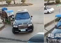 近日,浙江一辆三轮车右转时撞上700万劳斯莱斯,惨烈全程看得人肉疼。