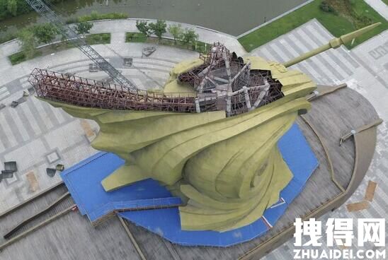 荆州巨型关公像只剩钢架和大刀 背后真相实在让人惊愕