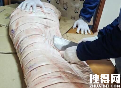 上海一解剖学教授帮邻居分割猪肉 到底是什么情况？