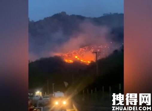 青岛三标山山火持续当地疏散群众 为什么起火什么原因？