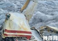 冰川消融致54年前坠机残骸现身 内幕曝光简直太意外了