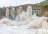 轩岚诺逼近 台州海岸边掀10米巨浪 背后真相实在让人惊愕