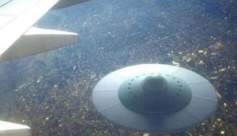 前情报官称美国存有UFO驾驶员遗骸 背后真相实在让人惊愕