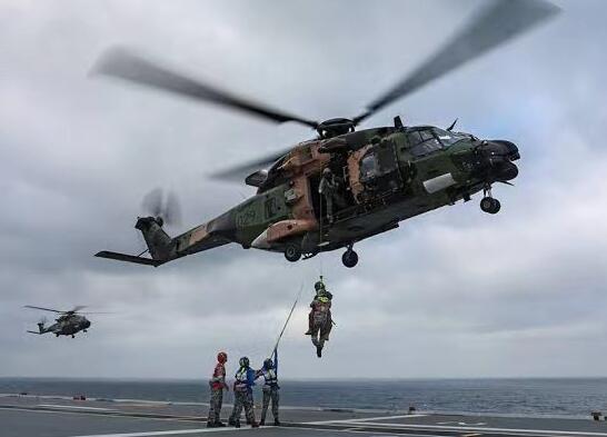 一澳军直升机军演上坠毁 4人失踪 内幕曝光简直太意外了