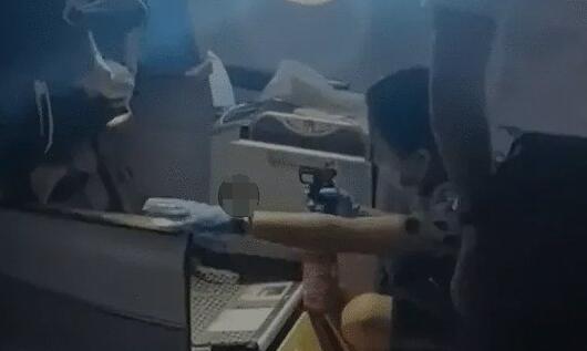 东航回应航班因充电宝冒烟备降 内幕曝光简直太意外了