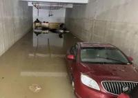 福州200多辆车被淹 业主:挪车被拒 背后真相实在让人惊愕
